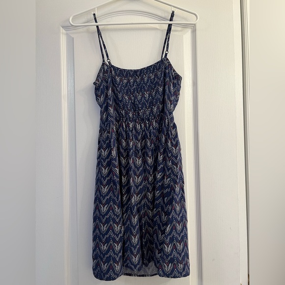 H&M Blue Patterned Summer Dress Size 4 - Picture 4 of 4